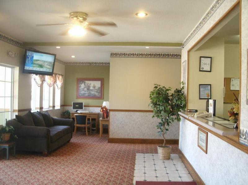 Super 8 By Wyndham Platte City Kansas City Area Eksteriør billede